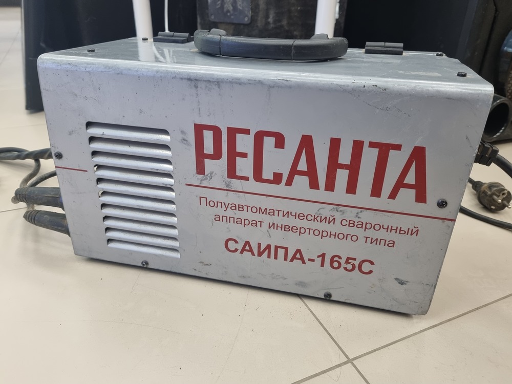 Сварочный аппарат Ресанта ПОЛУАВТОМАТ-САИПА-165