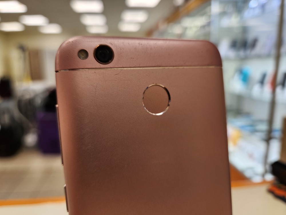 Смартфон Xiaomi Redmi 4X 3/32