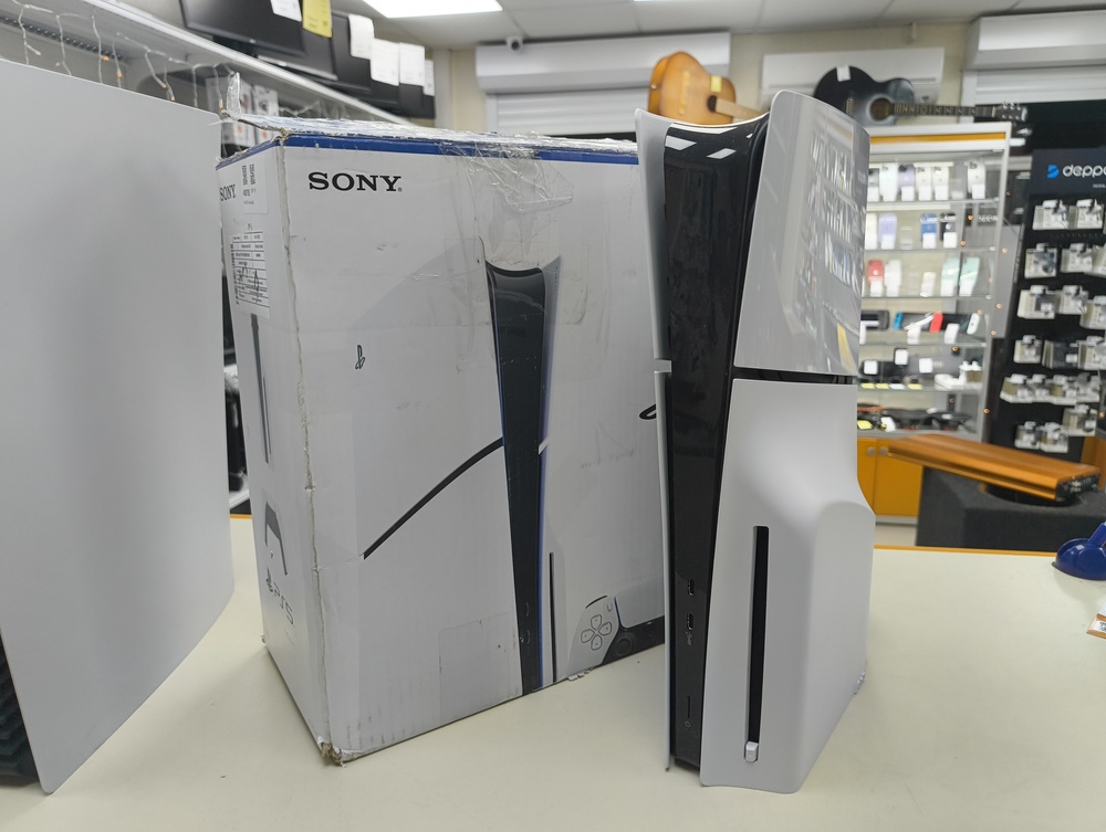 Игровая приставка PlayStation 5 Slim 1TB (С дисководом)