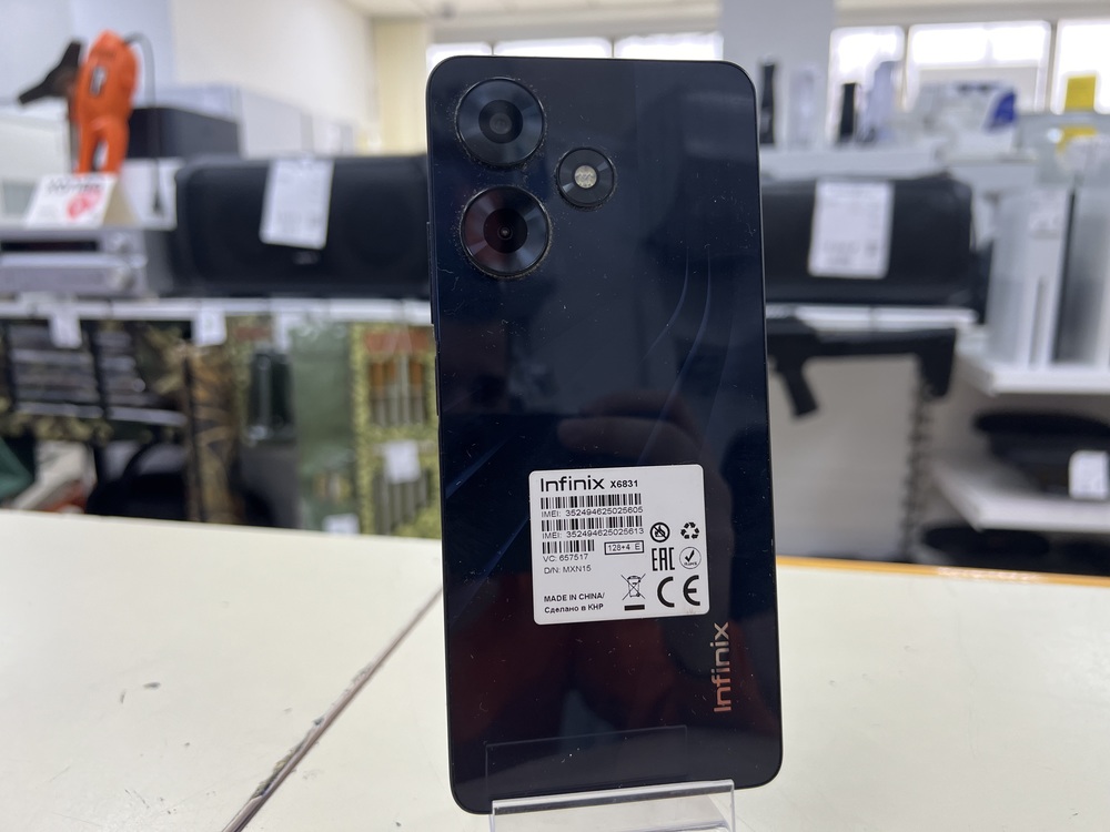 Смартфон Infinix Hot 30 4/128
