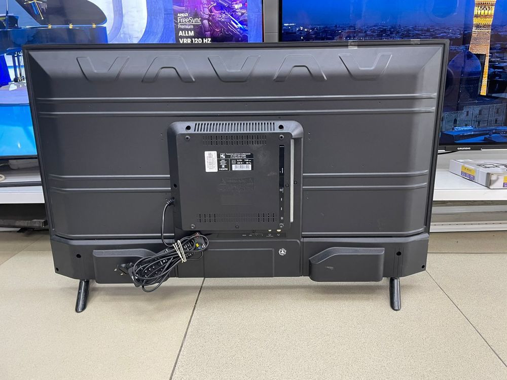 LED Телевизор HI VHIT-40F152MS