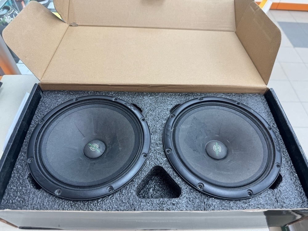 Автоакустика передняя Apocalypse AP-M61SE;