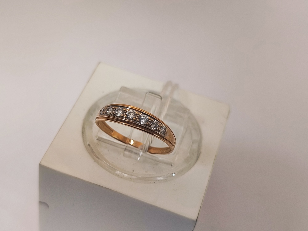 КОЛЬЦО С КАМНЯМИ (Au 585)