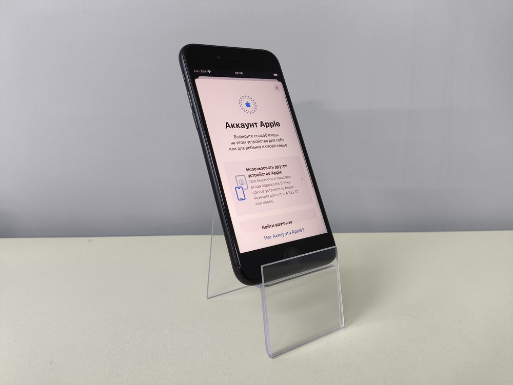Смартфон Apple Iphone SE 2022 64GB