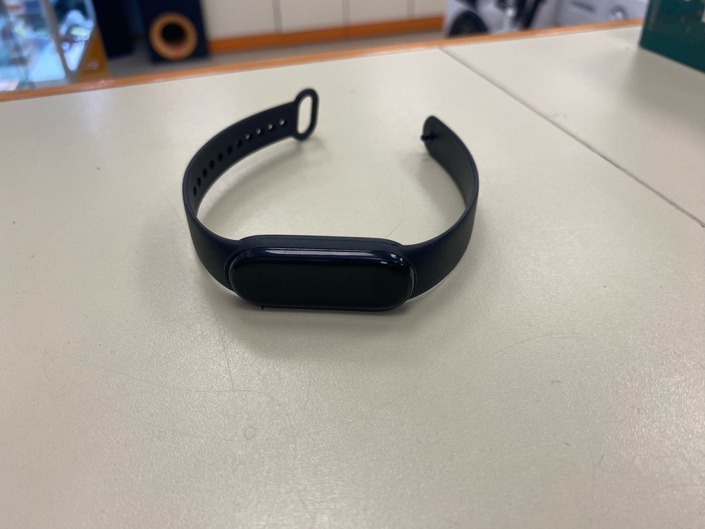 Фитнес-браслет Xiaomi Mi Band 7