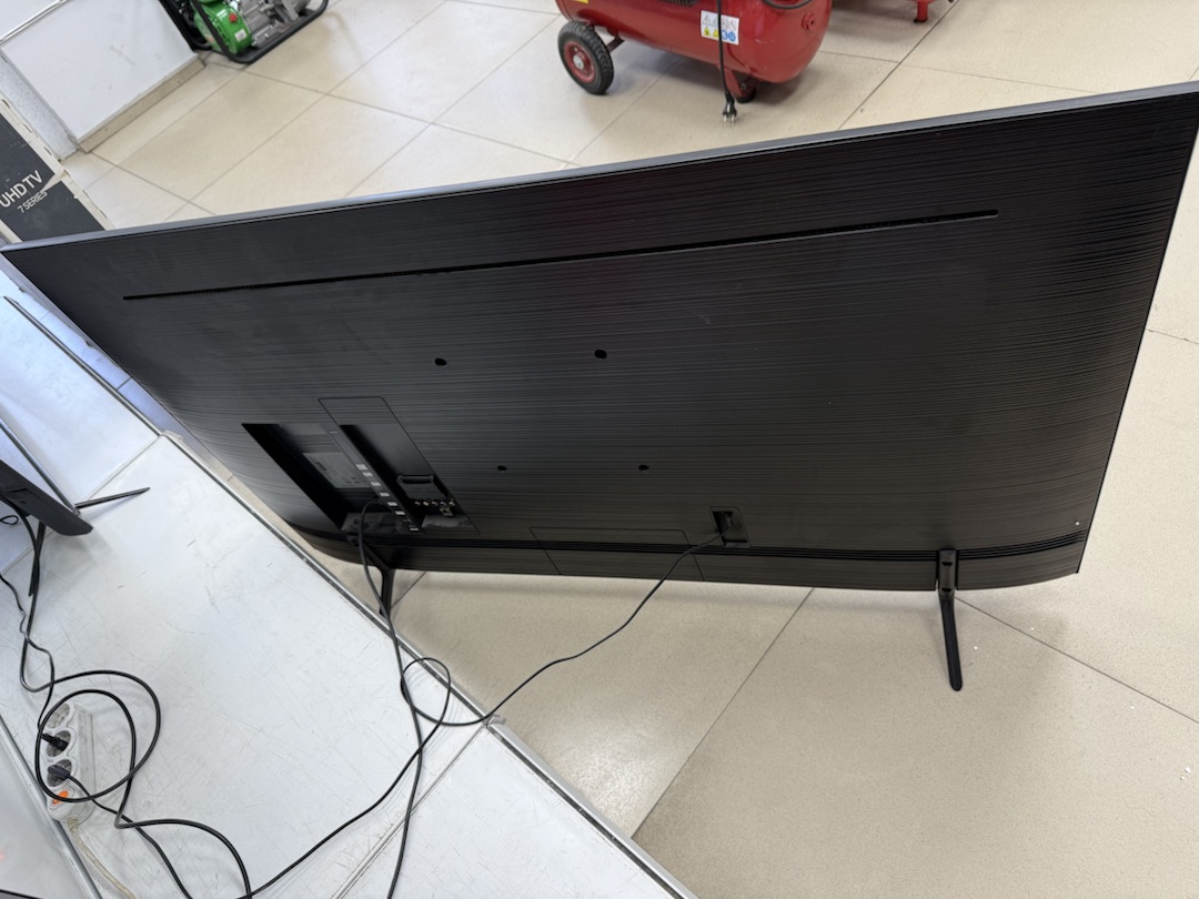 LED Телевизор Samsung UE55NU7170U