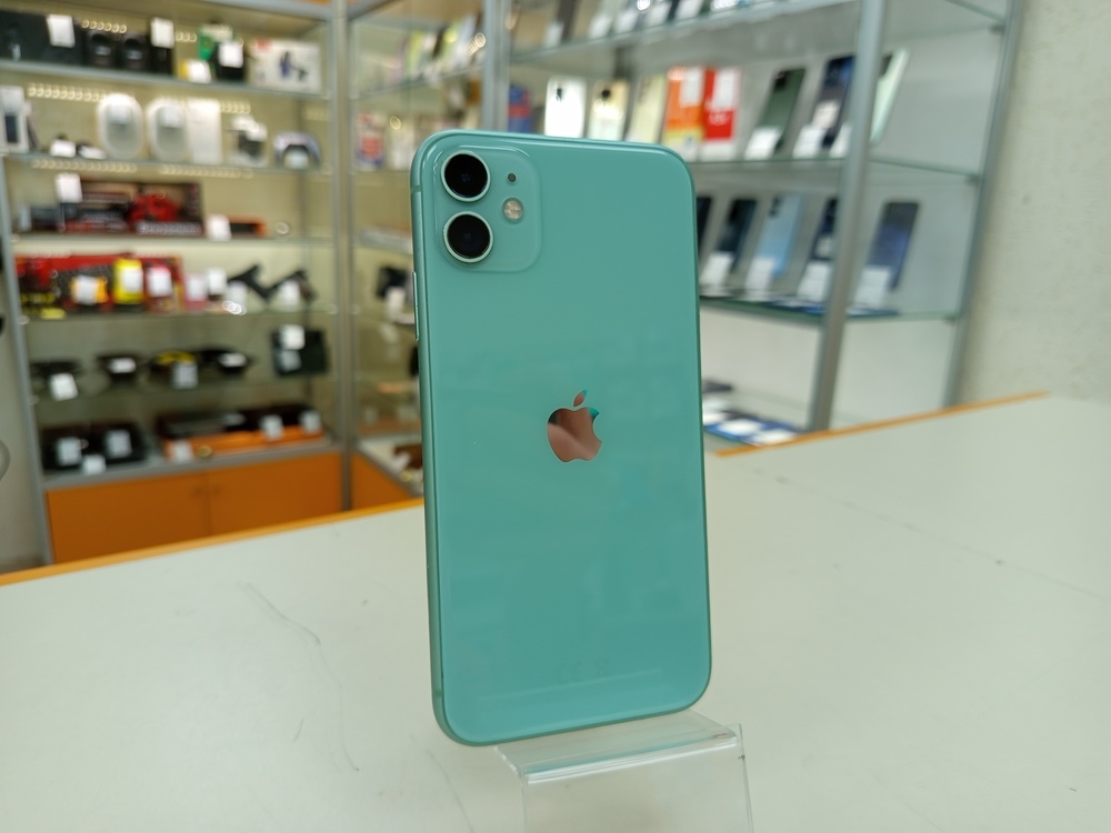Смартфон Apple iPhone 11 64Gb