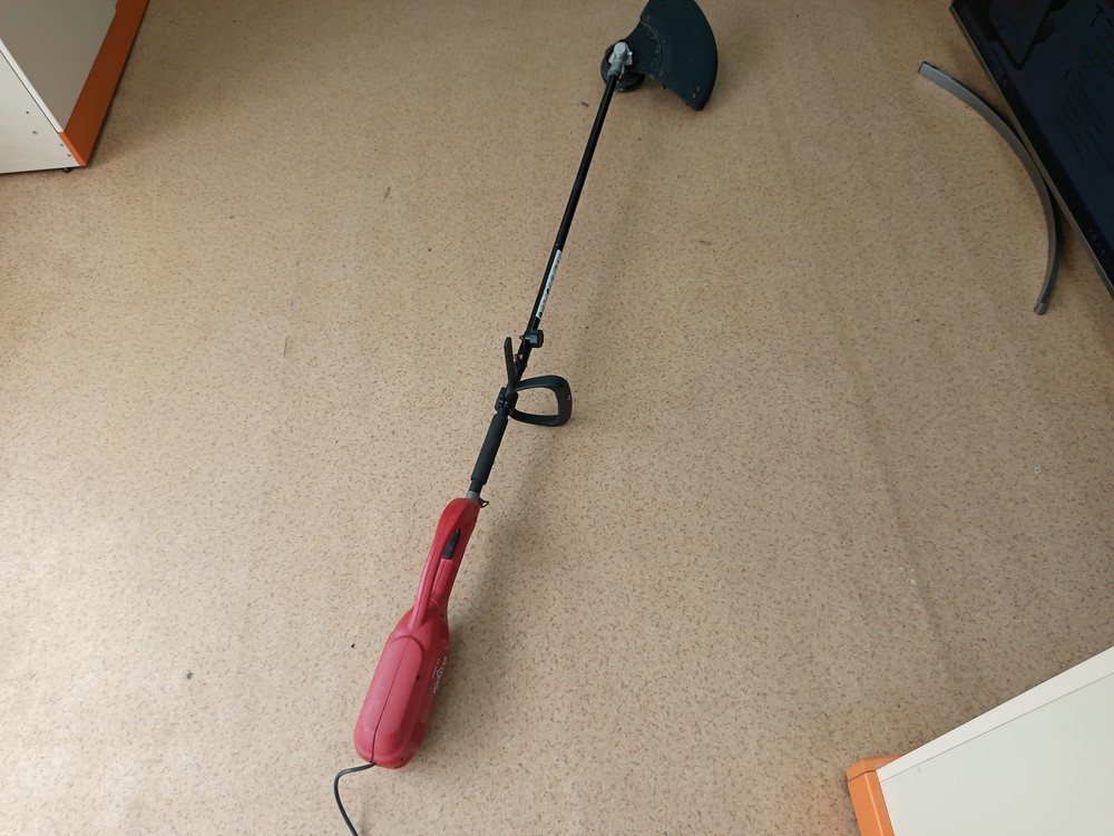 Триммер Elitech ET1000