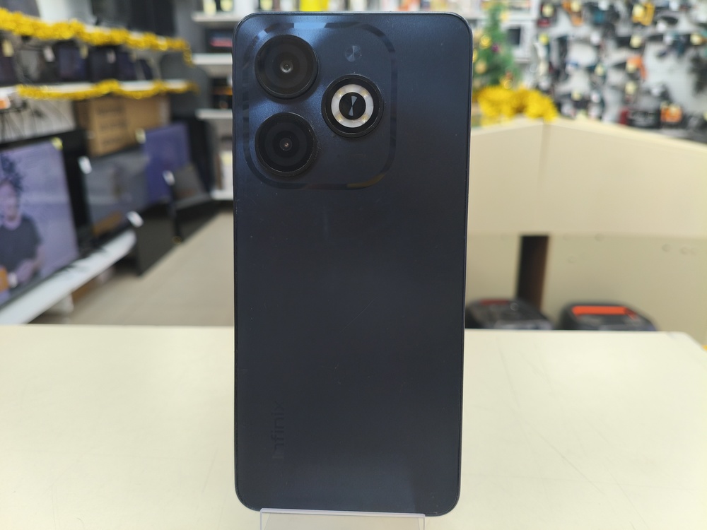 Смартфон Infinix Smart 8 4/128