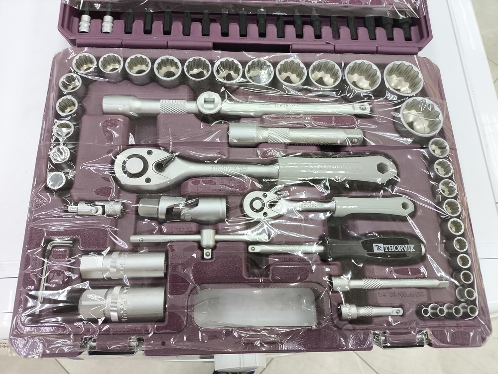 Набор инструментов Thorvik UTS0108