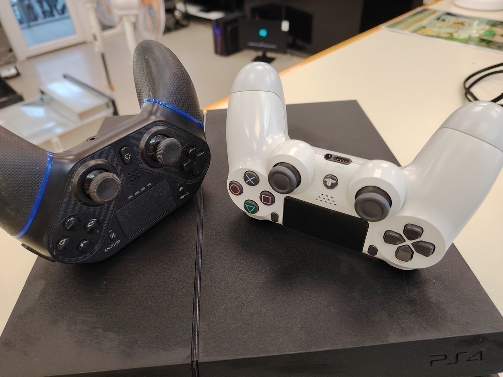 Игровая приставка PlayStation 4 FAT 500GB