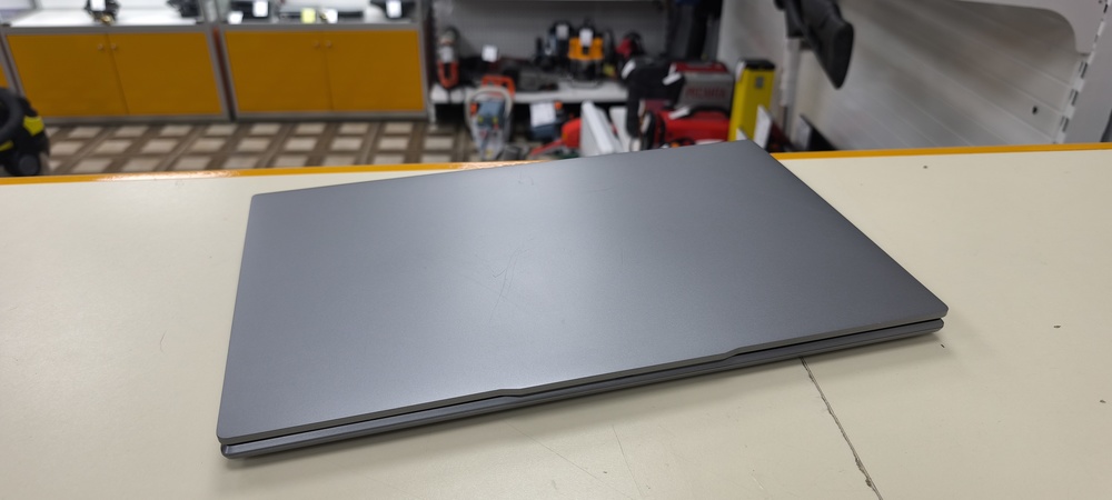 Ноутбук NoName; Core i7-6600U, Intel HD Graphics 520, 32 Гб, 2 Tb, Нет