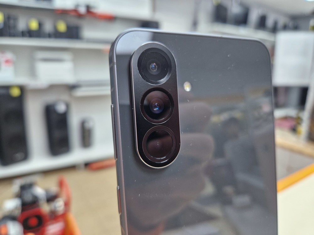 Смартфон Samsung Galaxy A56 8/256