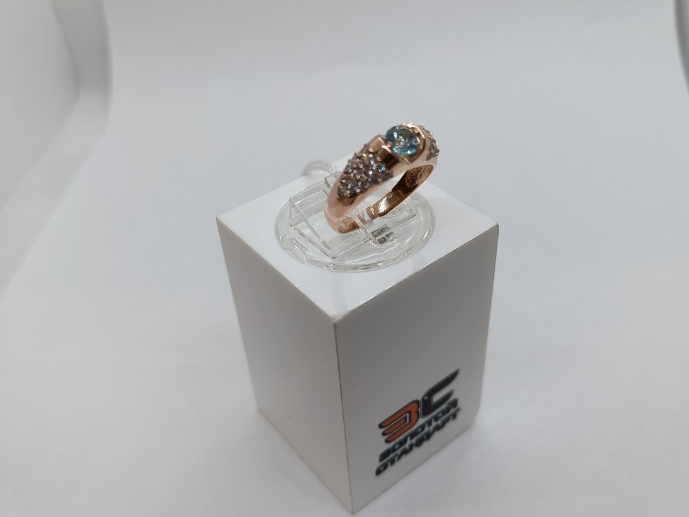 КОЛЬЦО С КАМНЯМИ (Au 585)