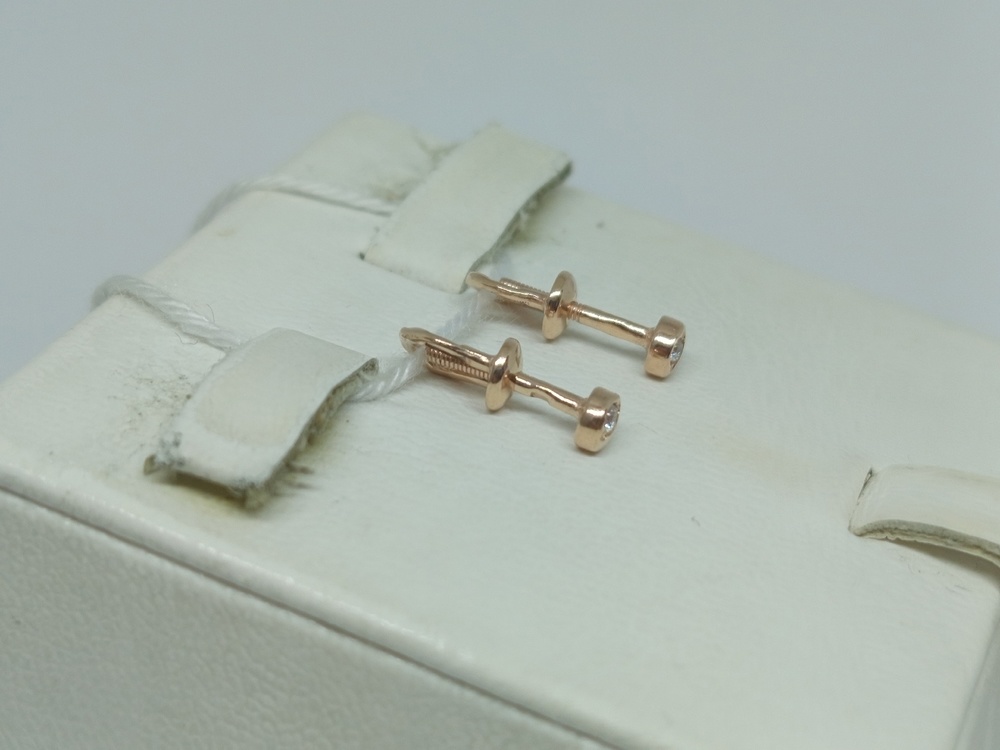 СЕРЬГИ С КАМНЕМ (Au 585)