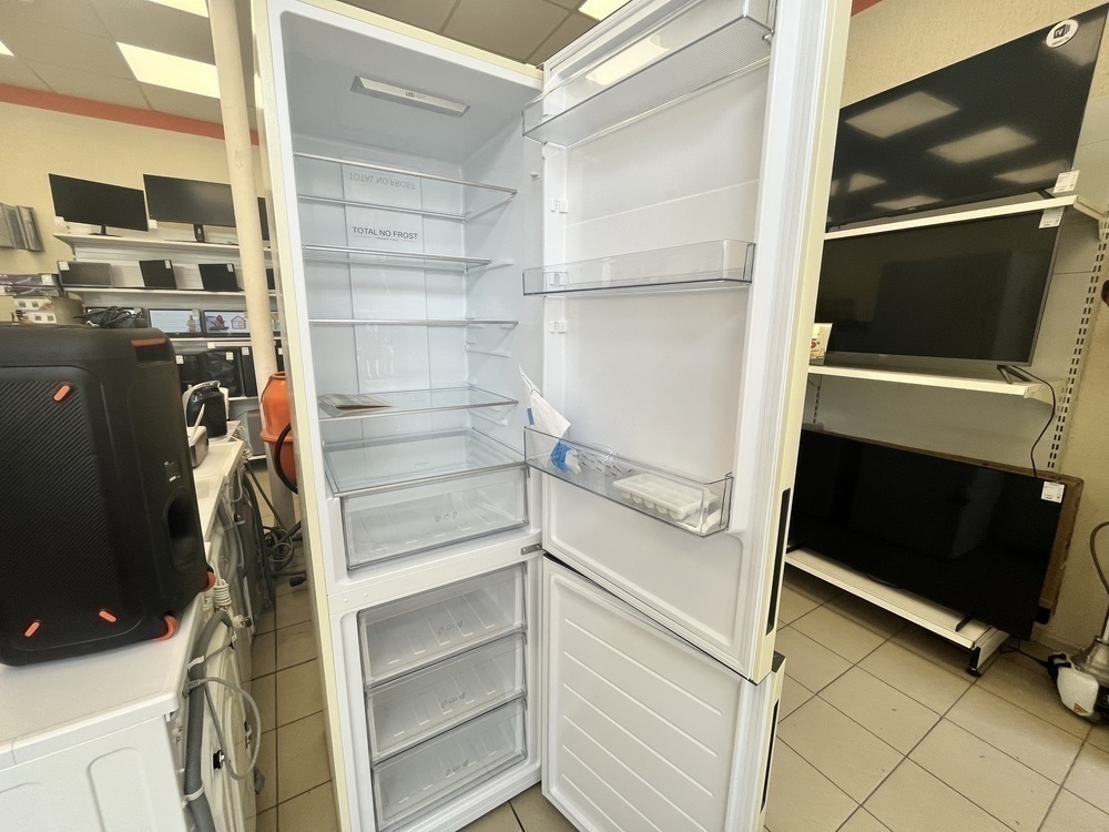 Холодильник Haier CEF 537ACG
