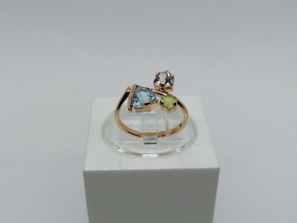 КОЛКМИ585 КОЛЬЦО С КАМНЯМИ (Au 585)