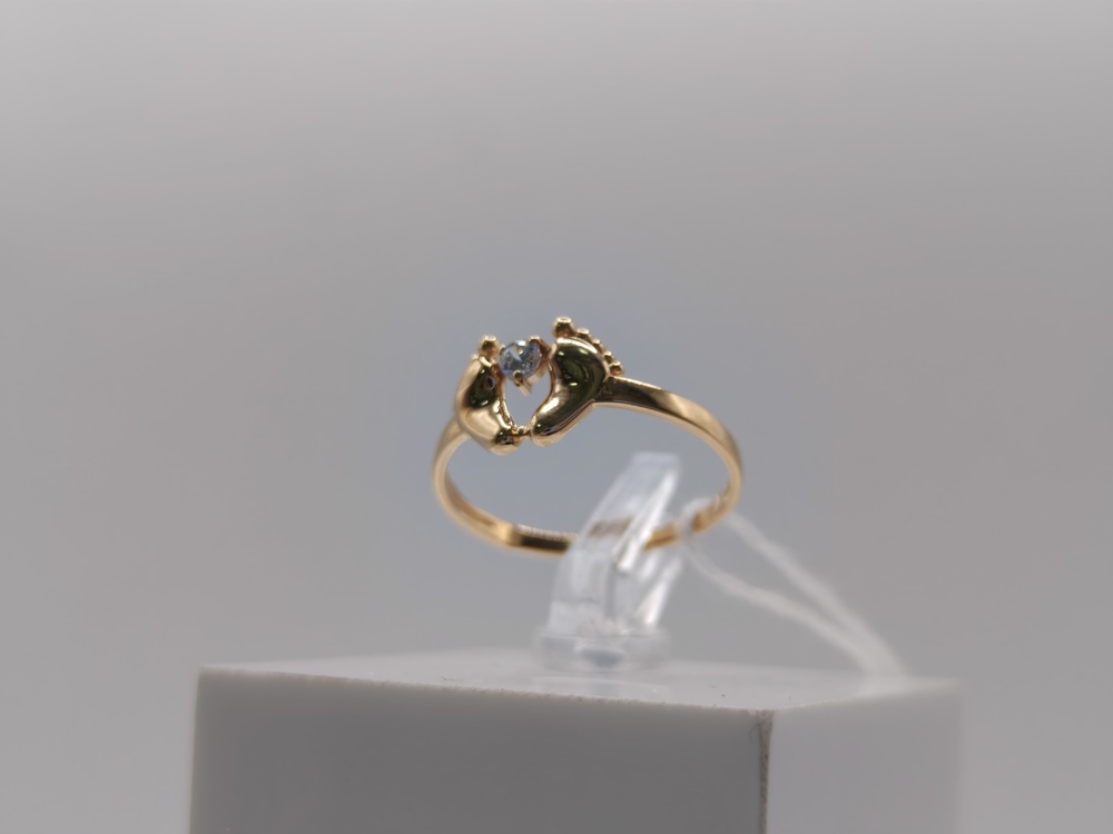 КОЛКМ585 КОЛЬЦО С КАМНЕМ (Au 585)