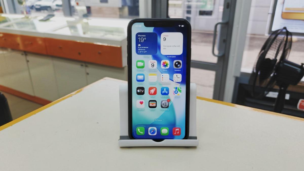 Смартфон Apple iPhone 11 128Gb