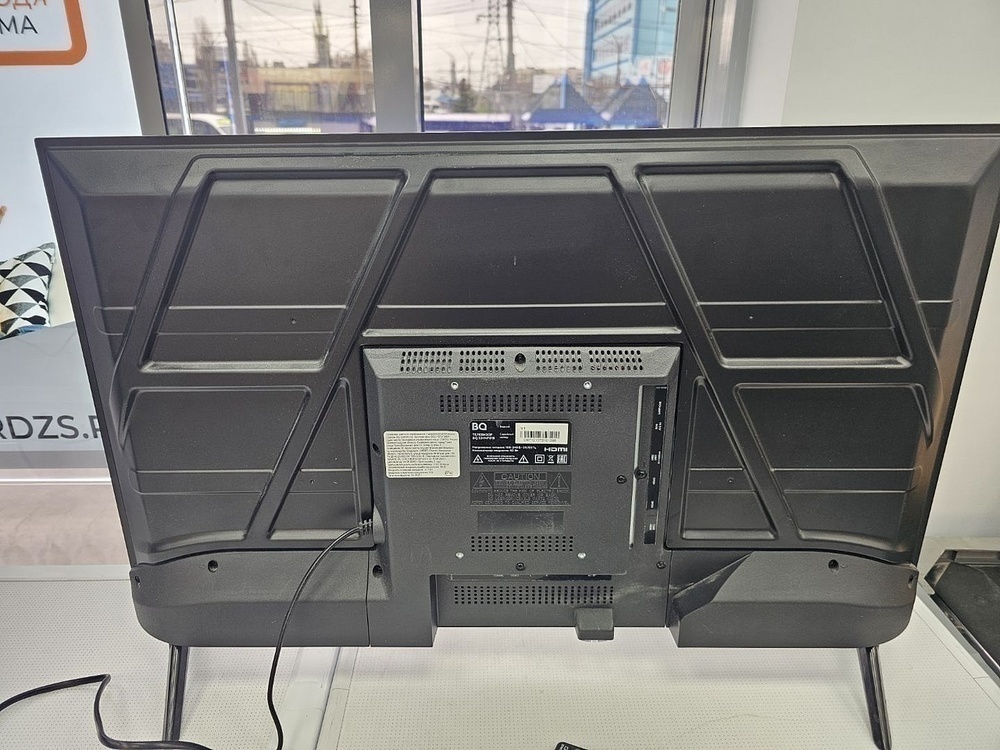 LED Телевизор BQ BQ 32HNF01B