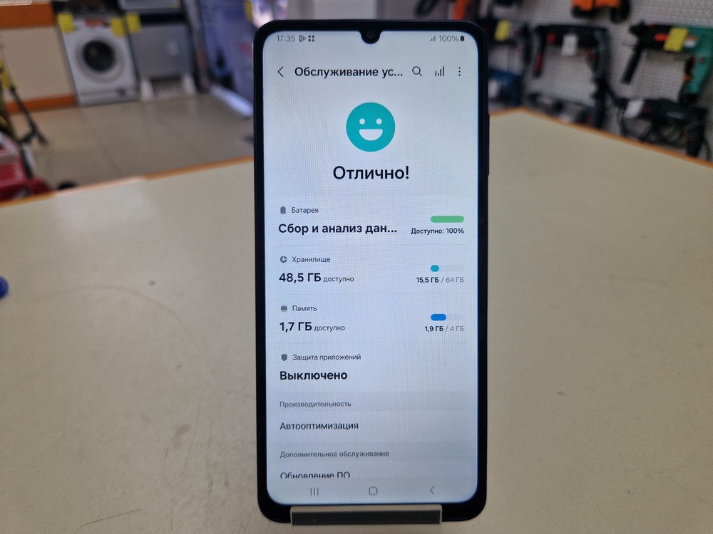 Смартфон Samsung Galaxy A06 4/64