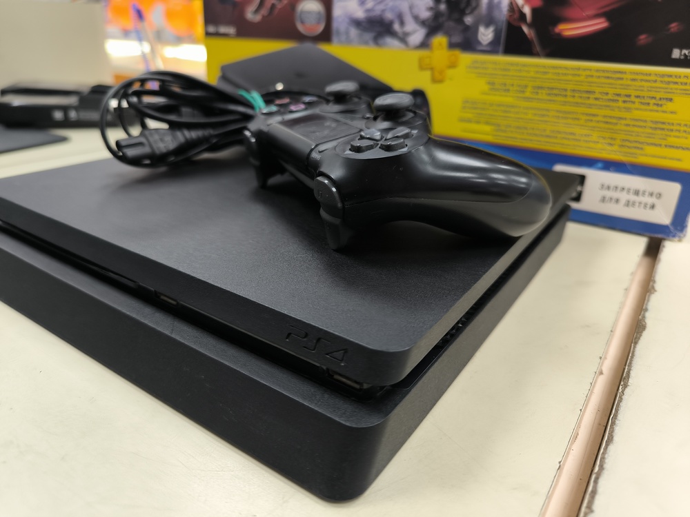 Игровая приставка PlayStation 4 Slim 1Tb