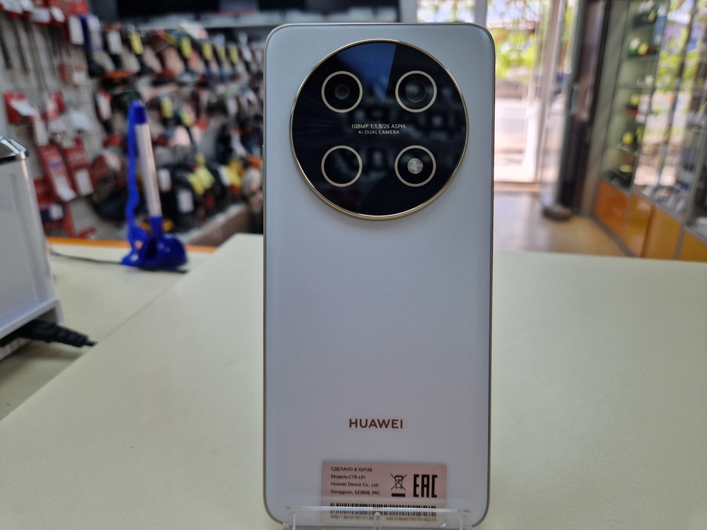 Смартфон Huawei Nova 13i 8/128