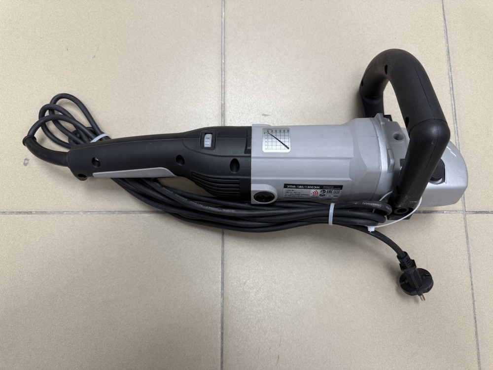 Полировальная машина Интерскол упм-180/1300э