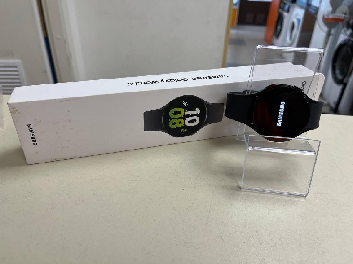 Смарт-часы Samsung Galaxy Watch 5 44mm