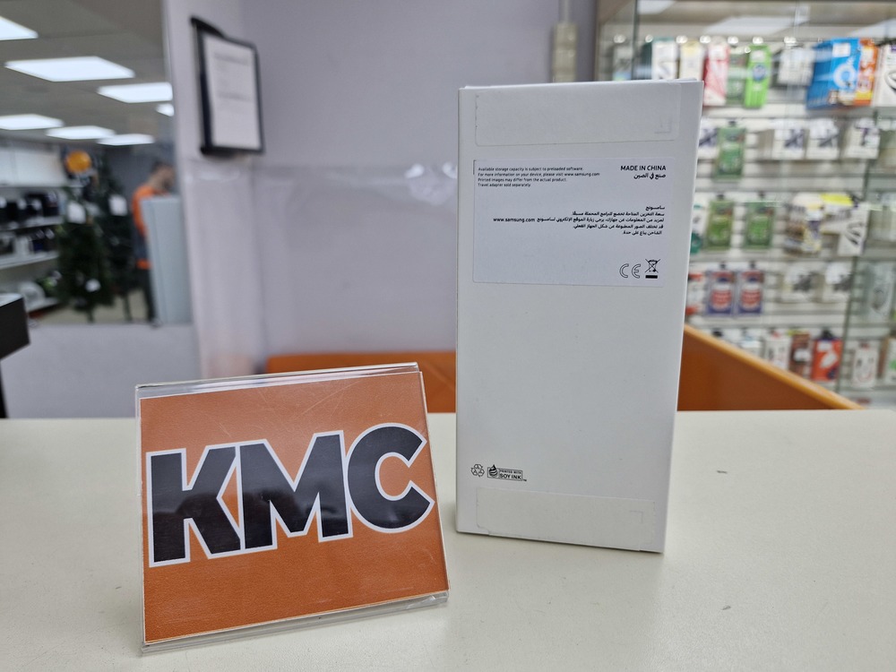 Смартфон Samsung Galaxy A06 4/64