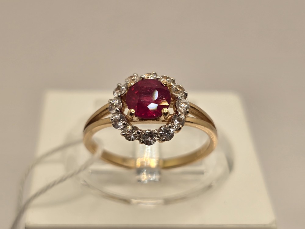 КОЛЬЦО С КАМНЯМИ (Au 585)