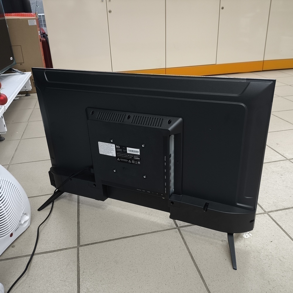 LED Телевизор BQ 32FS01B