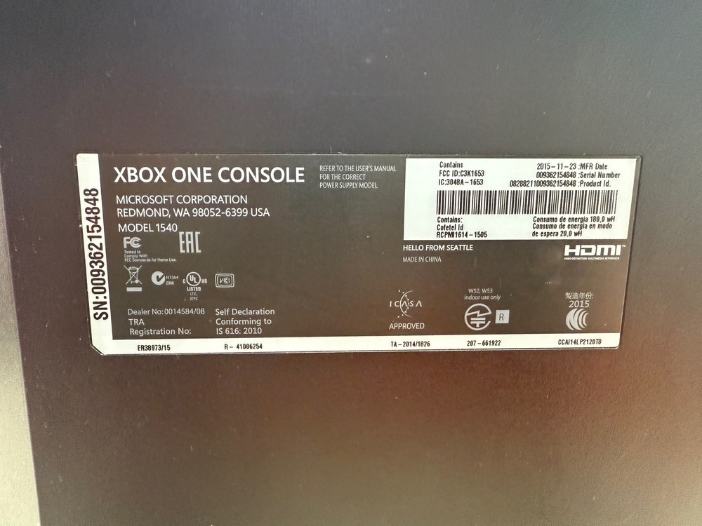 Игровая приставка Xbox One 1 Tb