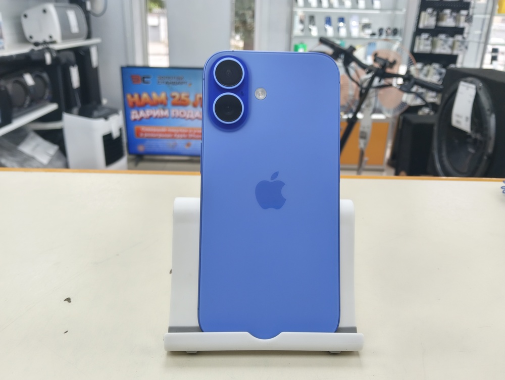 Смартфон Apple Iphone 16 128Gb