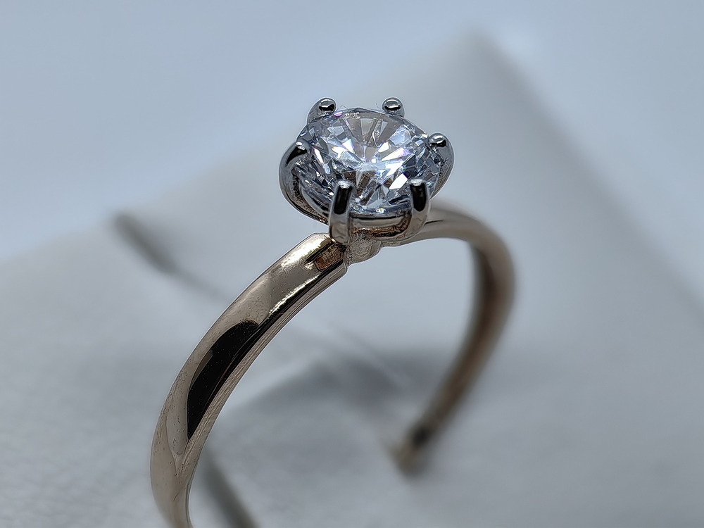 КОЛЬЦО С КАМНЕМ (Au 585)