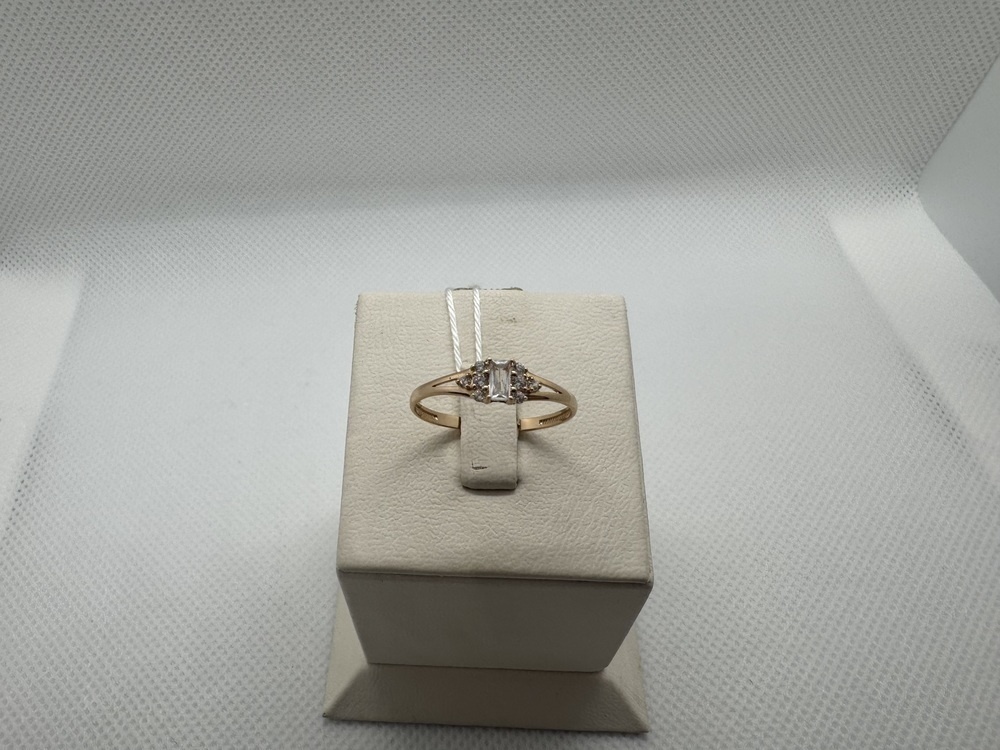 КОЛКМИ585 КОЛЬЦО С КАМНЯМИ (Au 585)