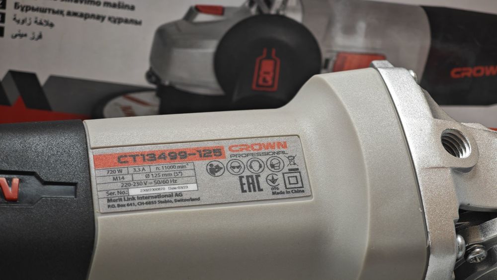 Угловая шлифмашина Crown CT13499