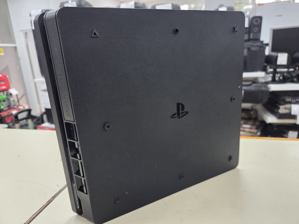 Игровая приставка PlayStation 4 Slim 1Tb