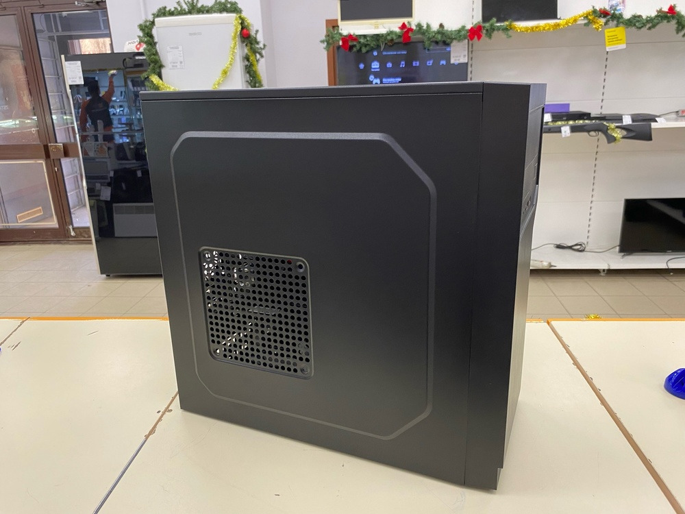 Системный блок Noname No Model; Core I3-12100F, Intel UHD Graphics 730, 16 Гб, 240 Гб, Нет
