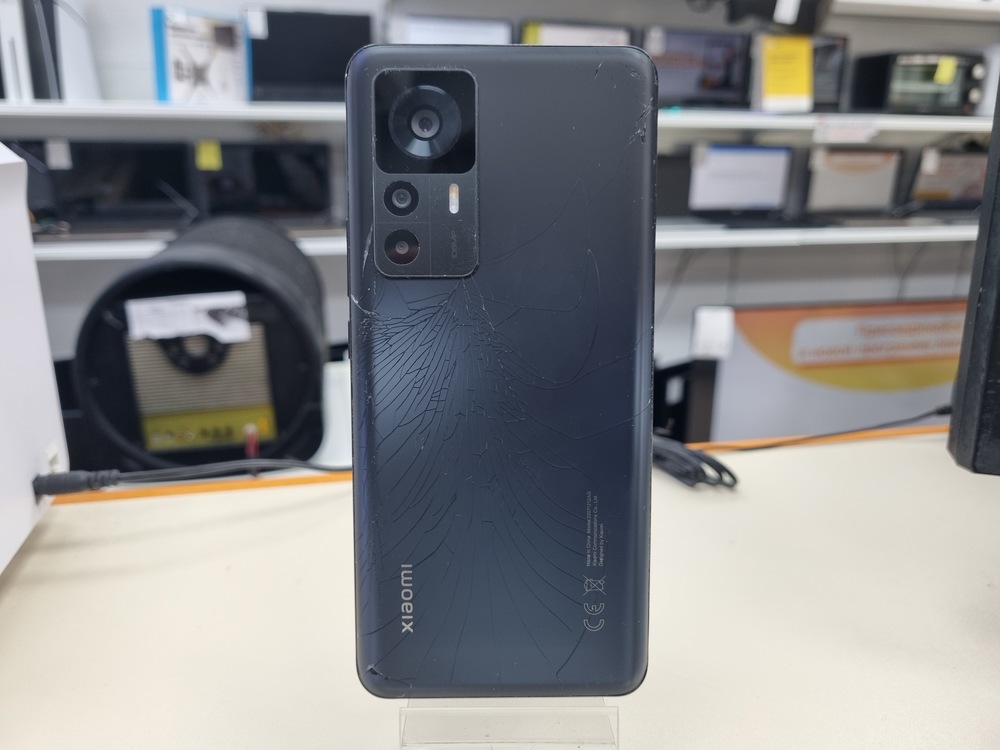 Смартфон Xiaomi 12T 8/128