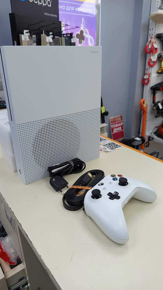Игровая приставка Xbox One S 1TB