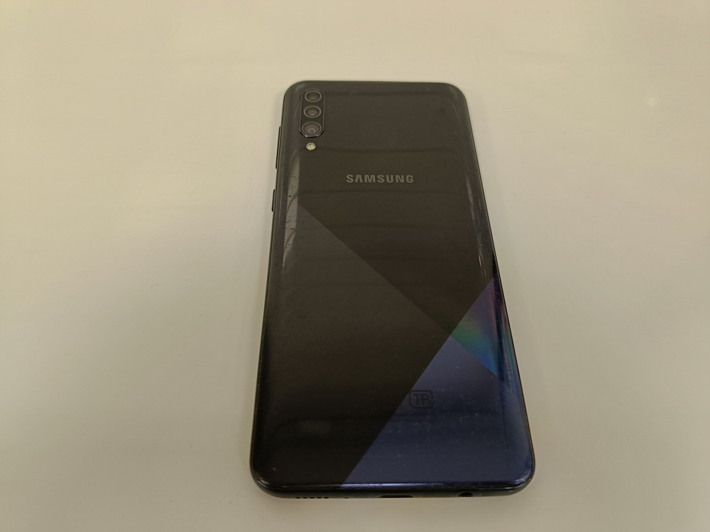 Смартфон Samsung Galaxy A30S 3/32