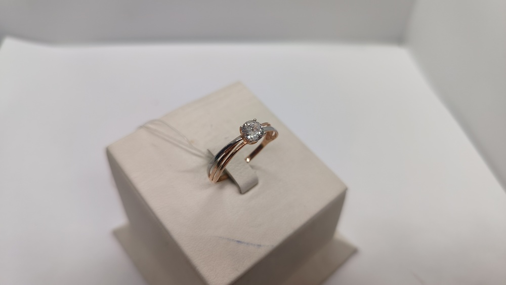 51-110-01576-1 КОЛЬЦО С КАМНЕМ (Au 585)