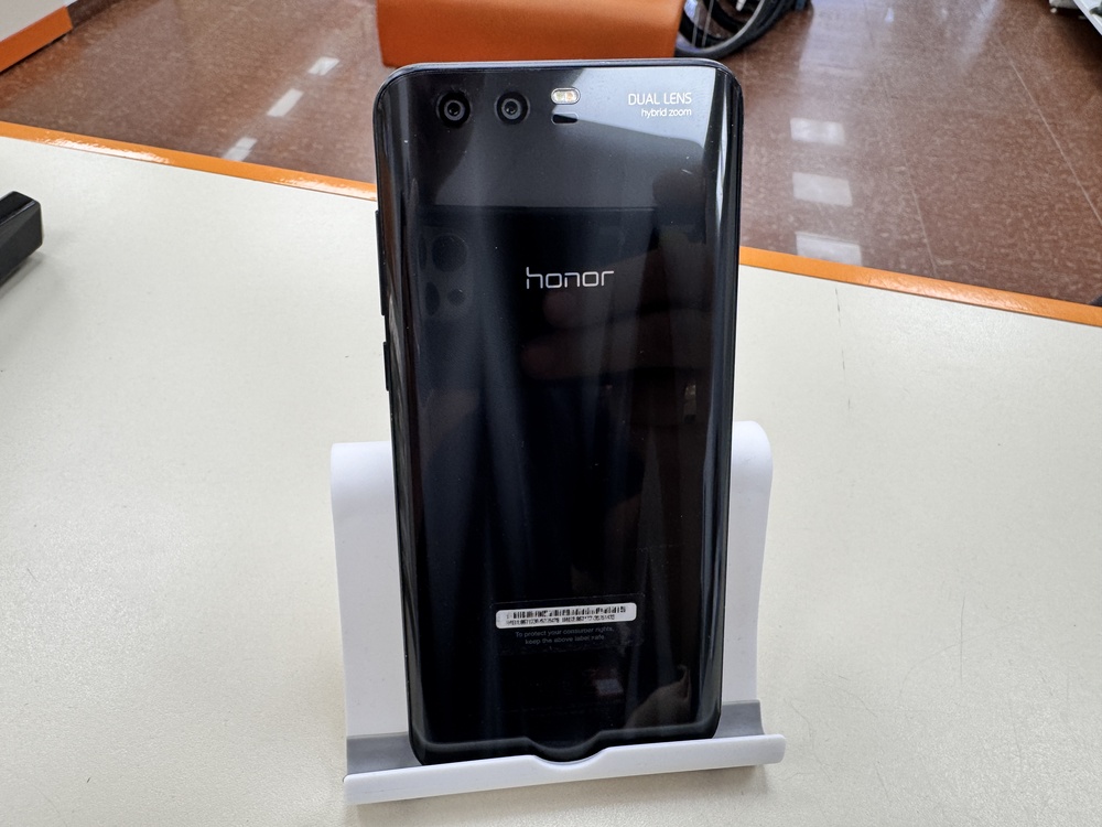 Смартфон Honor 9 4/64