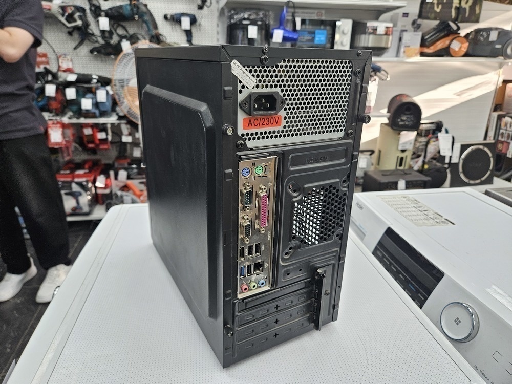 Системный блок Noname; Celeron J1800, HD Graphics, 4 Гб, 120 Гб, Нет