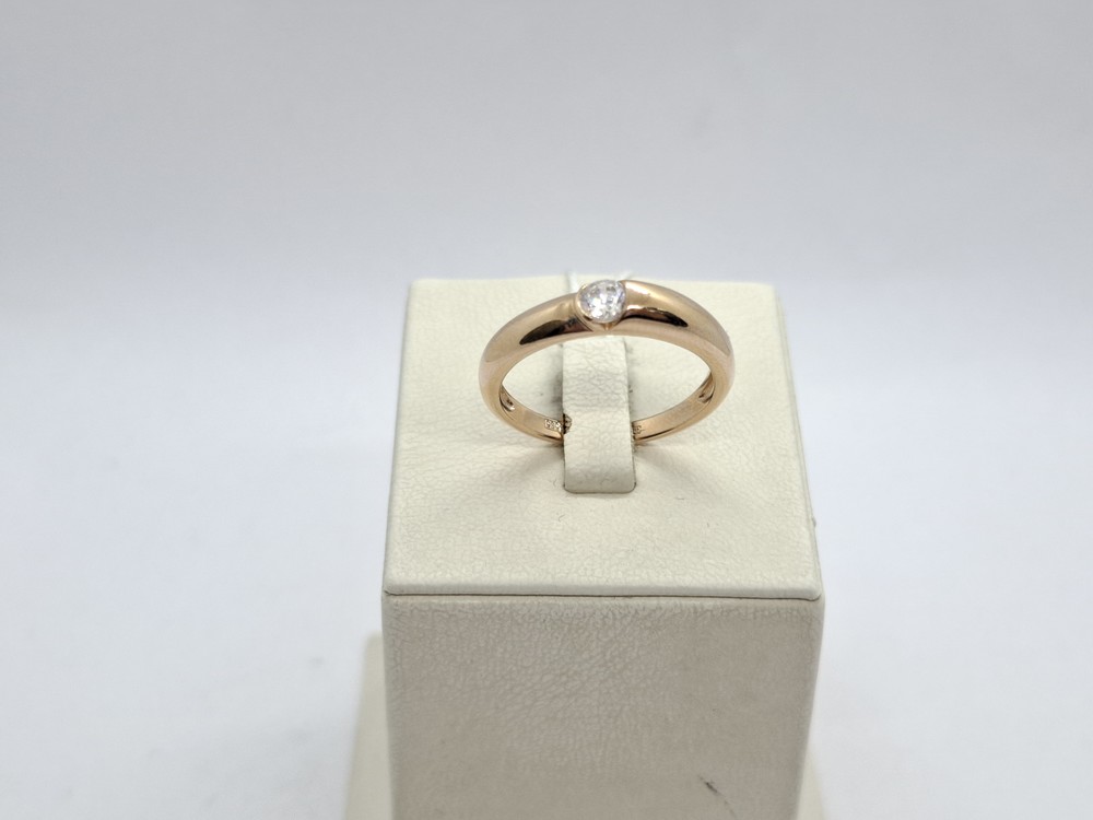 КОЛКМ585 КОЛЬЦО С КАМНЕМ (Au 585)