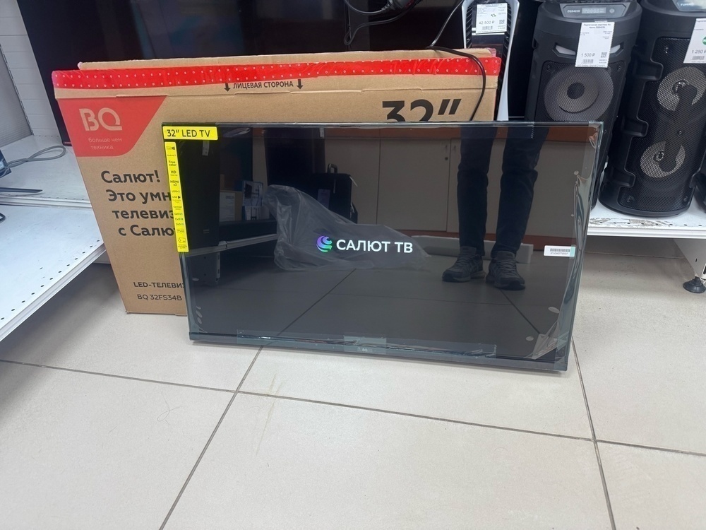 LED Телевизор BQ 32FS34B