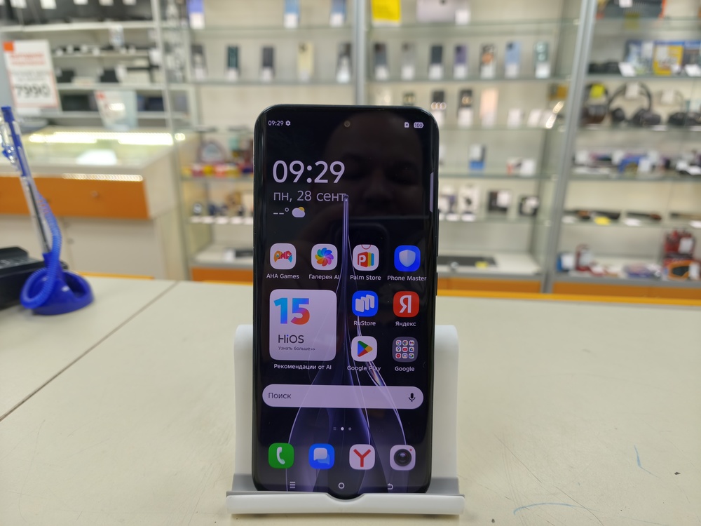 Смартфон Tecno Spark Slim 8/256