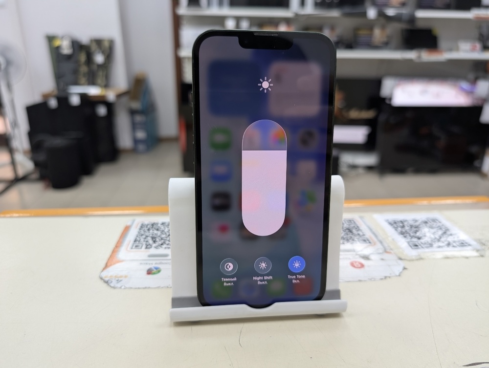 Смартфон Apple iPhone 13 128Gb