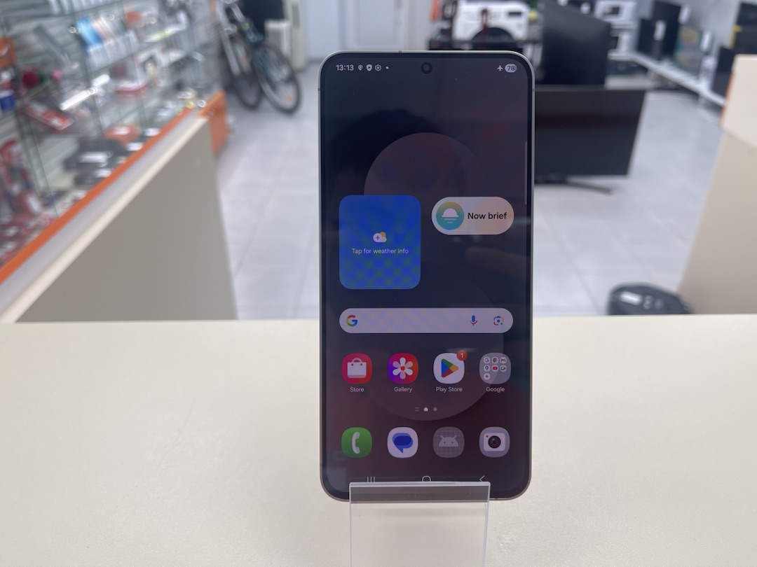 Смартфон Samsung Galaxy S25 FE 8/256